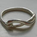 Fine Silver Knot Ring      £15